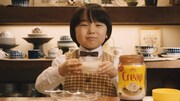 「クリープ」の新CM「そうなんです。ちゃんとつくってます。」篇のワンシーン。
