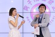 新番組「マシェリ Presents 男子視聴禁止」のスタート記念イベントに出演した、南海キャンディーズ山里とラブリ(左)。
