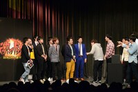 ラバーガールを応援しないAブロックの面々。