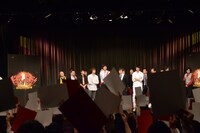 最終決戦の審査の様子。