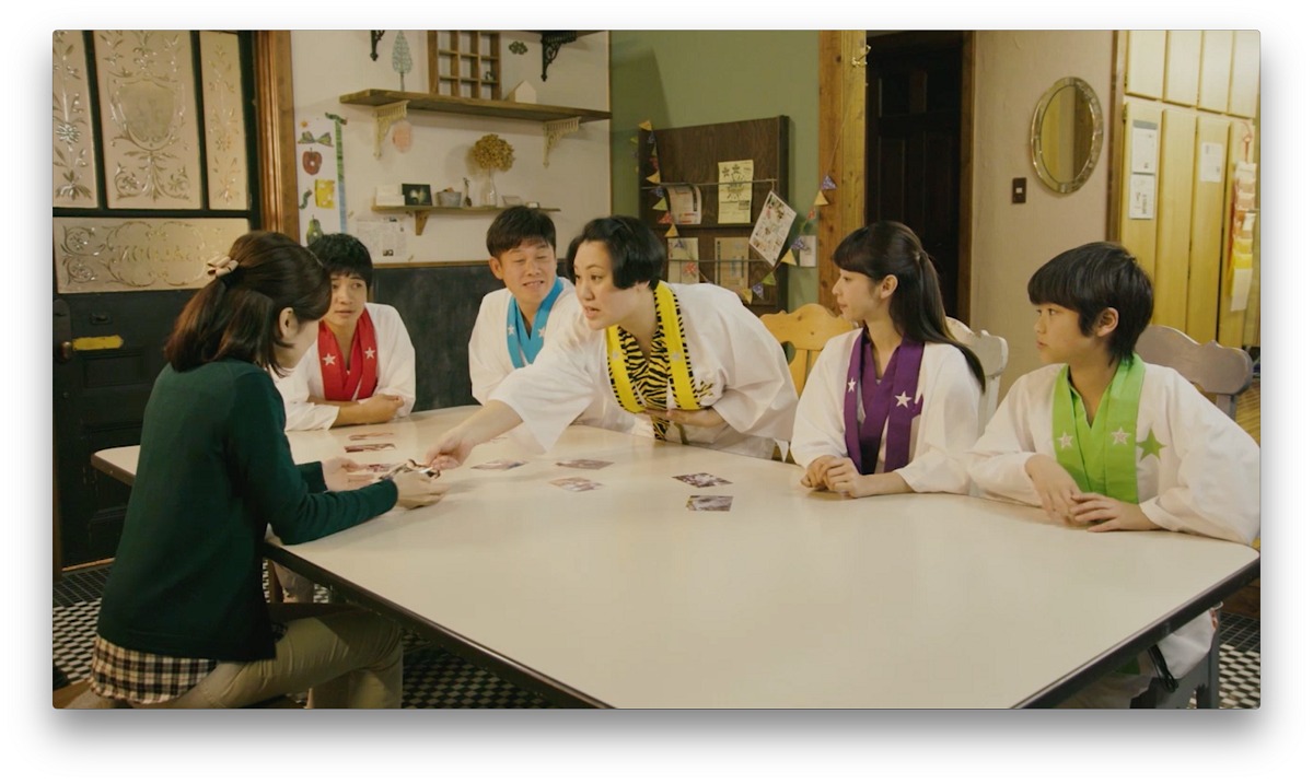 動画「松山発オリジナルロードムービー『移住お遍路 Moving☆5』」のワンシーン。