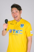 栃木SCの公式応援リポーターに就任した、インスタントジョンソン・スギ。。