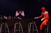 コント「Bar」のワンシーン。