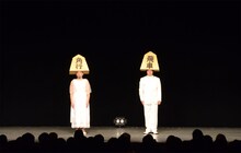 ベストネタライブ「今年、ちょっくら大阪から来たでごわす!! みんなが選ぶ天竺鼠のBESTネタ集」の様子。