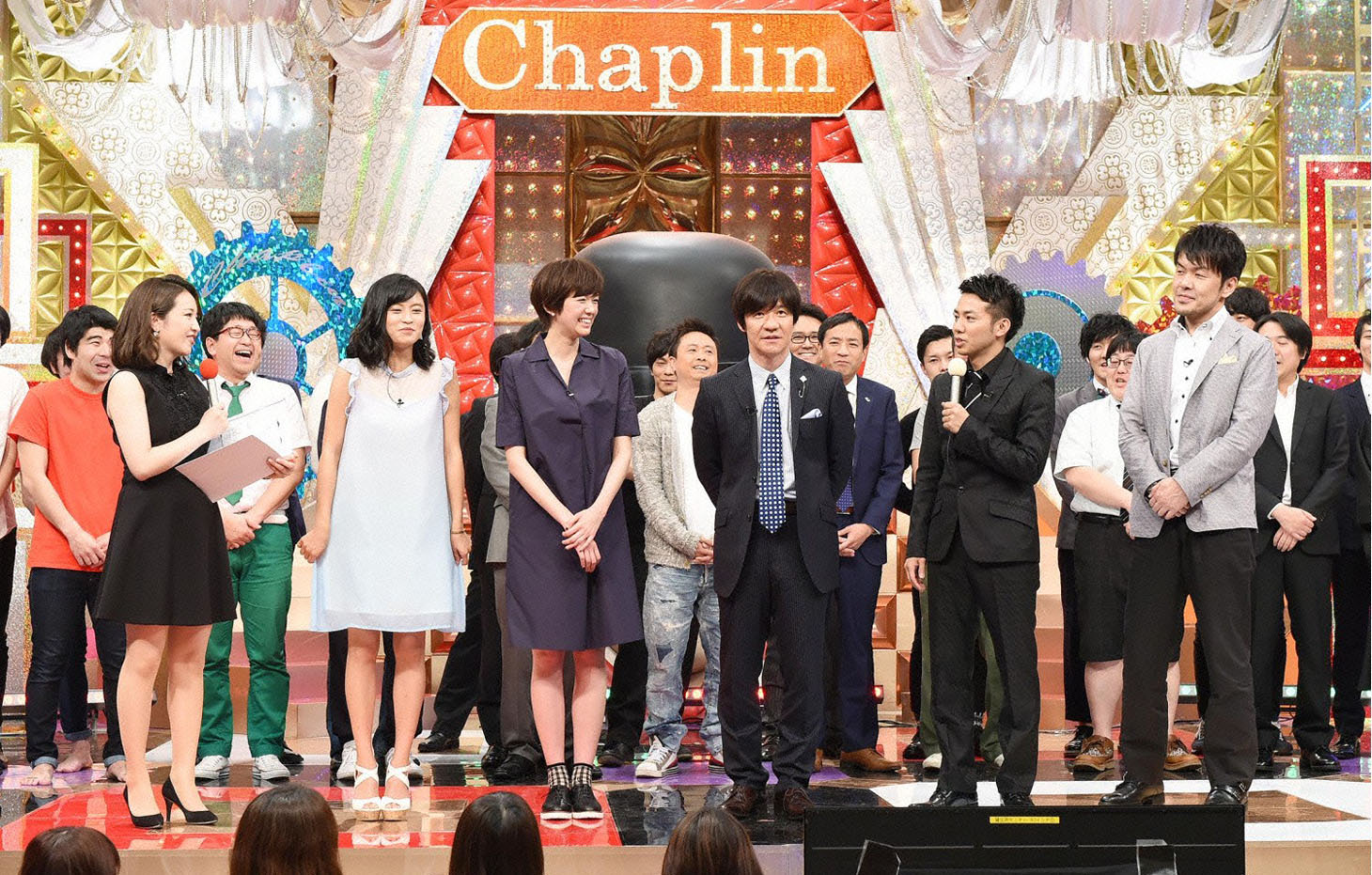 「そこそこチャップリン」収録時のワンシーン。(c)テレビ東京