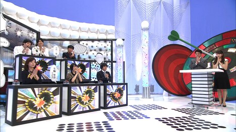 「直撃！ズキュンワード」のワンシーン。