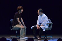 「アキナ in ルミネ 2」の様子。