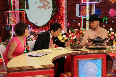 「有吉弘行のダレトク!?」に出演する（左から）高橋真麻、有吉弘行、ハリウッドザコシショウ。(c)関西テレビ