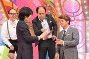 「ずっと引っかかってました。～ヒロミ＆ジュニア 心のとげぬき屋～」のワンシーン。(c)中京テレビ