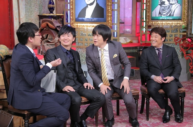左から南海キャンディーズ山里、オードリー若林、バカリズム、坂上忍。(c)日本テレビ