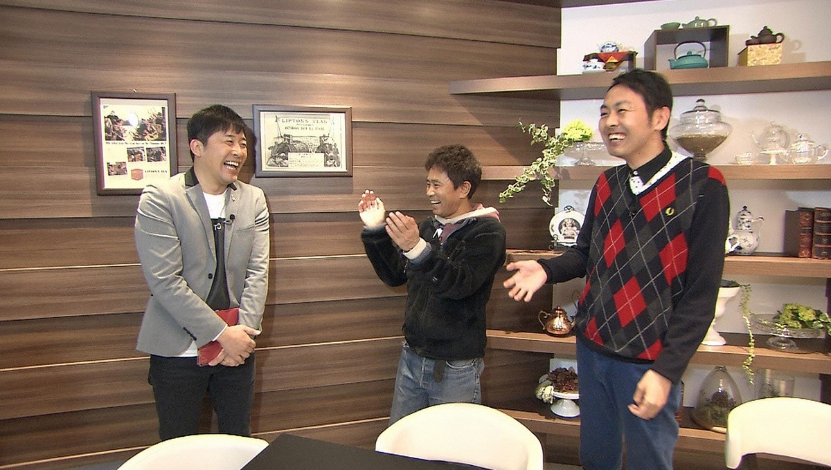 左からあべこうじ、ダウンタウン浜田、アンガールズ田中。(c)読売テレビ