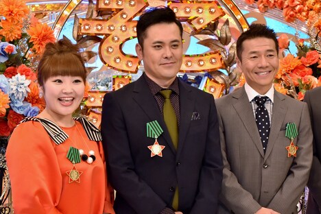 （左から）柳原可奈子、くりぃむしちゅー。