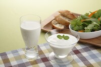 アンジャッシュ渡部が選んだ岩泉乳業の「岩泉のむヨーグルト」。