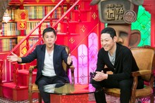 「なるみ・岡村の過ぎるTV」に出演する（左から）ナインティナイン岡村、東野幸治。(c)ABC