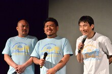 左から鬼越トマホークの坂井と金野、なだぎ武。