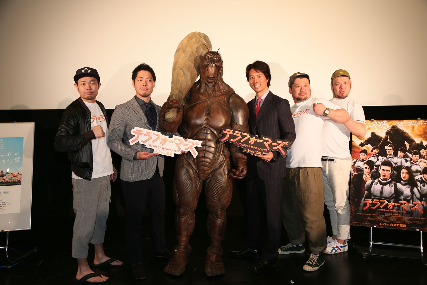 フォトセッションの様子。