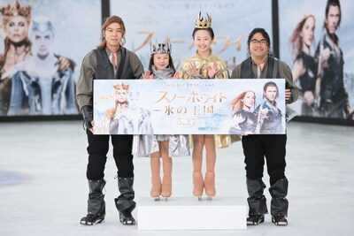 （左から）ロッチ・コカド、本田紗来、本田望結、ロッチ中岡。