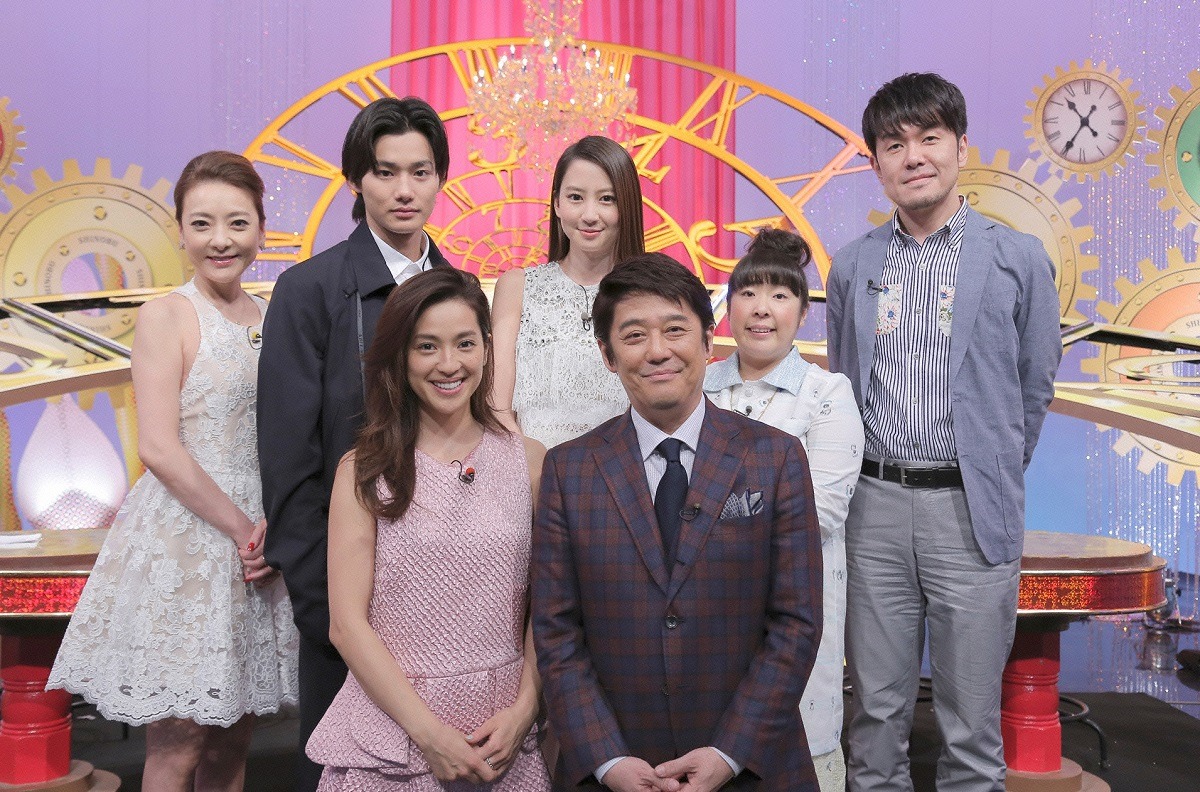 「忍24時」の出演者たち。(c)日本テレビ