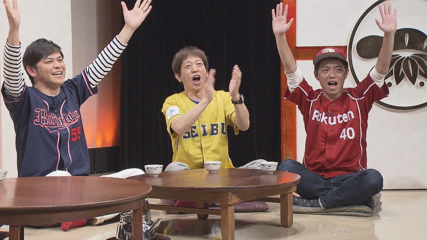 （左から）ますだおかだ岡田、ちゃらんぽらん冨好、かみじょうたけし。(c)関西テレビ