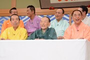 「笑点」50周年記念記者会見の様子。