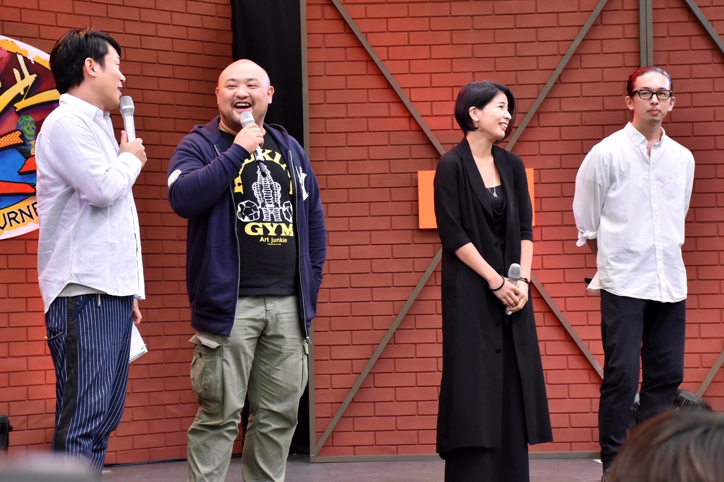 （左から）ペナルティ・ヒデ、丸山ゴンザレス、ヨシダナギ、佐藤健寿。