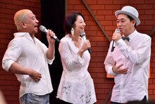 （左から）松本人志、小池栄子、バナナマン設楽。