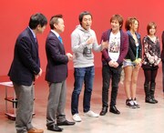 「MONDO式 麻雀」のワンシーン。