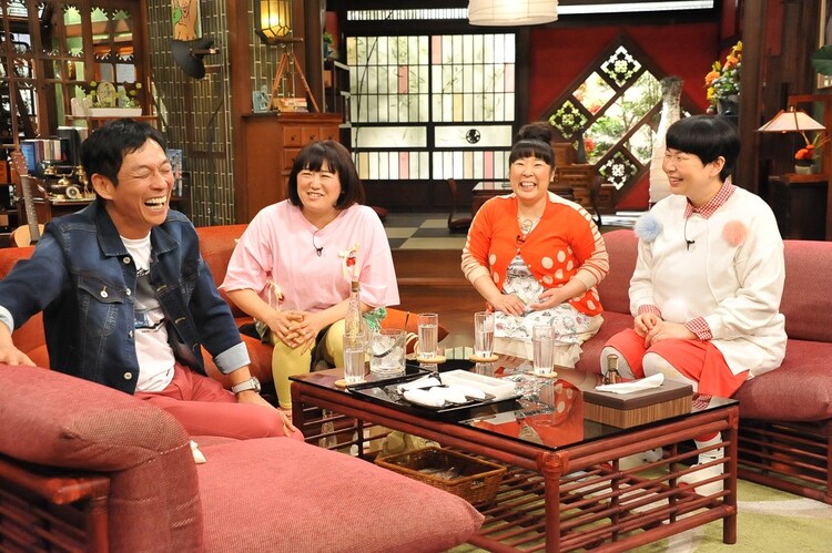 さんまのまんま に森三中 さんまが黒沢を心配 お笑いナタリー さんまのまんま に森三中 さんまが黒沢を心配 お笑いナタリー