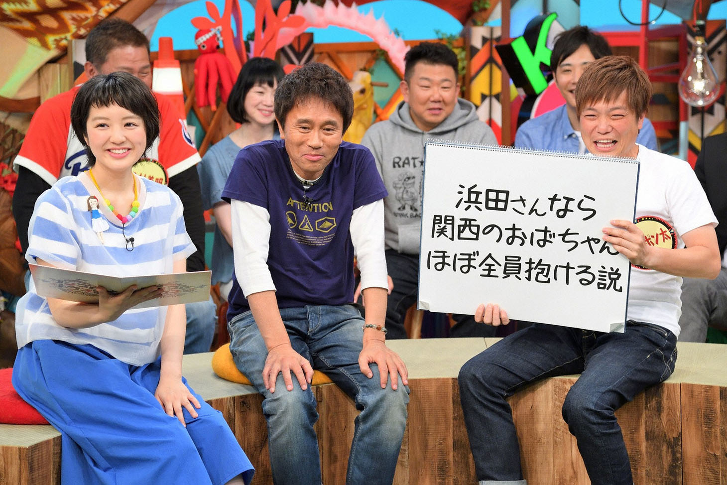 「ケンゴローサーカス団」にて自説を語る土肥ポン太（右）。(c)MBS