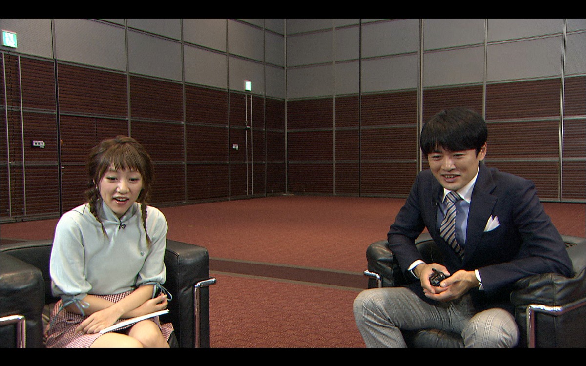 左から高橋みなみ、劇団ひとり。(c)日本テレビ