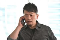 連続ドラマ「僕のヤバイ妻」に出演する雨上がり決死隊・宮迫。(c)関西テレビ