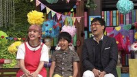 左から藤田ニコル、鈴木福、南海キャンディーズ山里。(c)日本テレビ
