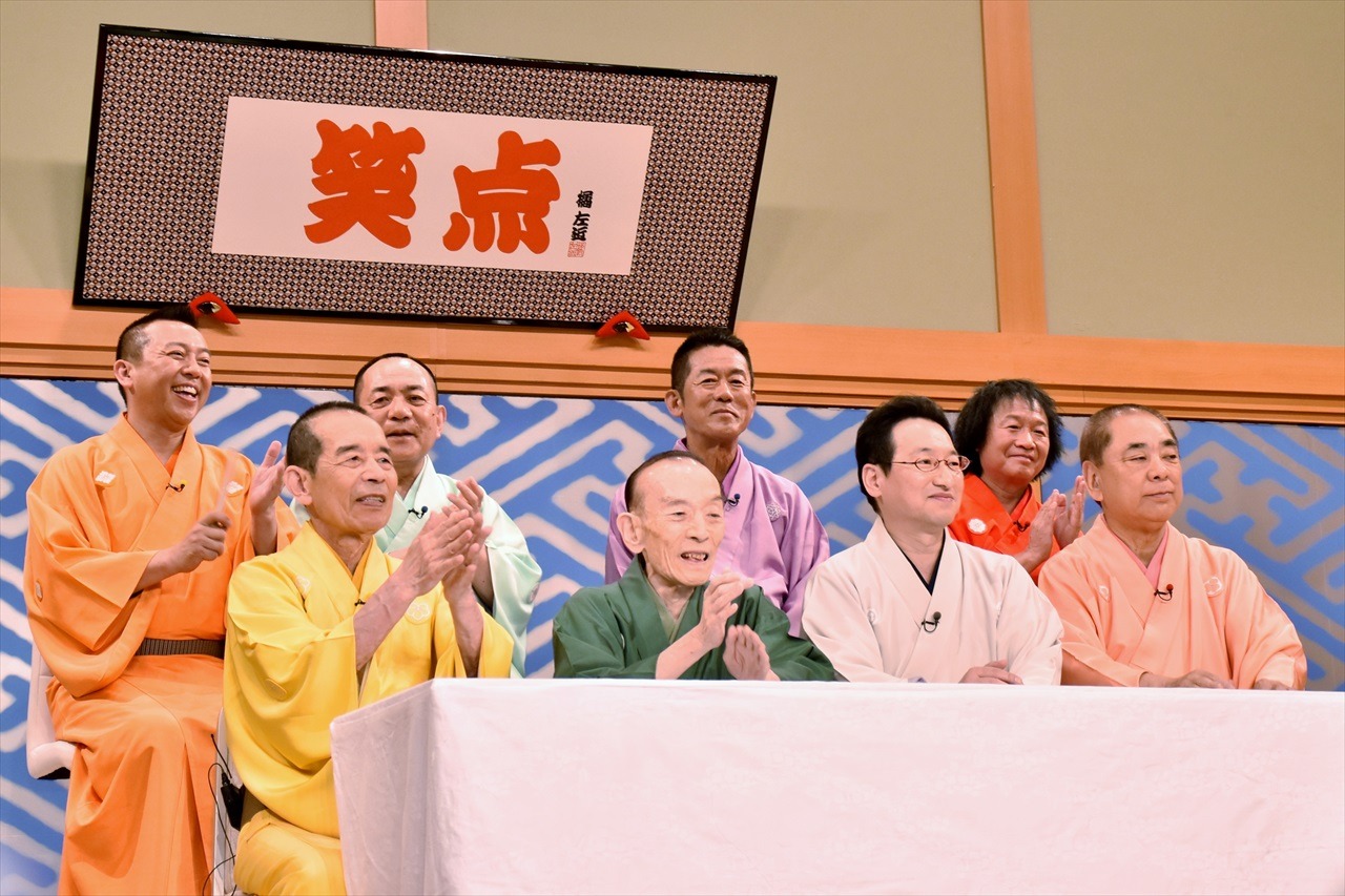 会見のワンシーン。