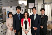 「家売るオンナ」に出演する（左から）イモトアヤコ、仲村トオル、北川景子、工藤阿須加、千葉雄大。(c)日本テレビ