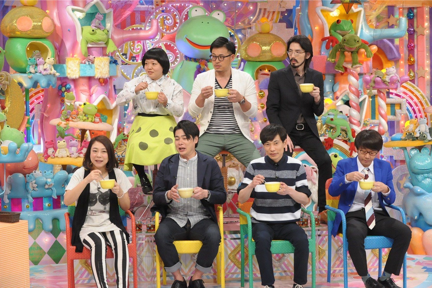 「アメトーーク！」に集結する「猫舌芸人」たち。(c)テレビ朝日