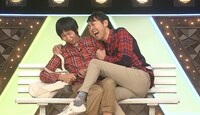 コントを披露するアンガールズ。(c)日本テレビ