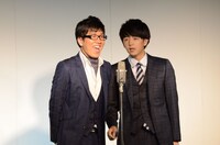 ヤーレンズのネタを披露する（左から）ヤーレンズ楢原、コマンダンテ石井。