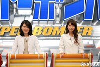 「医者チーム」の（左から）友利新、川村優希。