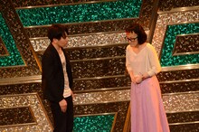 スパイク松浦（右）に告白するサンシャイン坂田（左）。