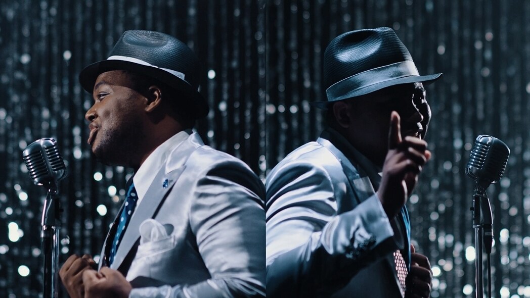 アントニー、クリス・ハートが熱唱する動画に紛れ込む