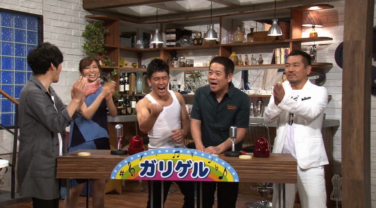 左からキングコング西野、吉木りさ、武井壮、FUJIWARA。(c)読売テレビ