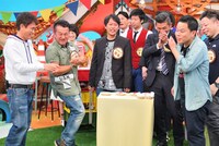 「ケンゴローサーカス団」6月7日放送回のワンシーン。(c)MBS