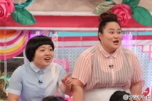 「幸せ追求バラエティ 金曜日の聞きたい女たち」に出演する、おかずクラブ。