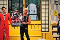 「DOMINION 6.19 in OSAKA-JO HALL」をPRする真壁刀義。