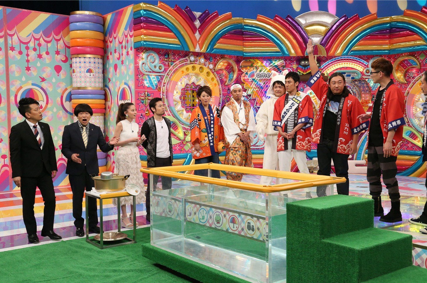 「アメトーーク！」の「実はやってます!! 観光大使芸人」のワンシーン。(c)テレビ朝日