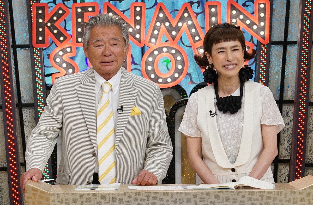 司会の（左から）みのもんた、久本雅美。(c)読売テレビ