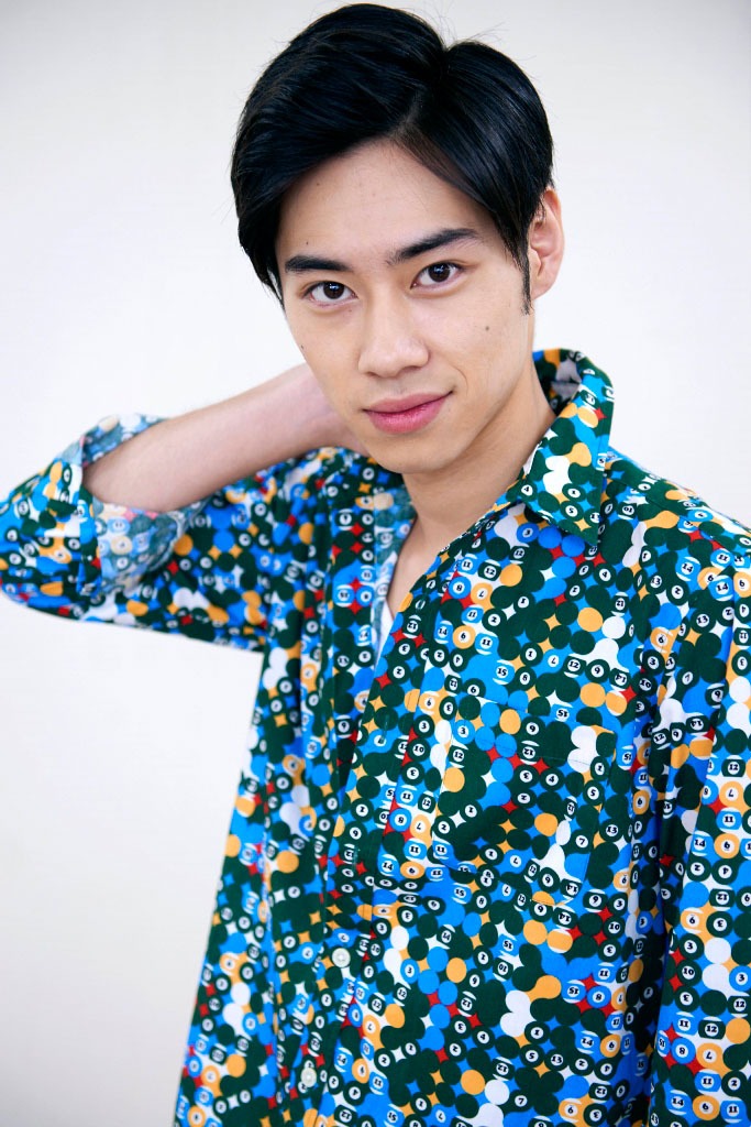 戸塚純貴演じる塩之谷洋介。