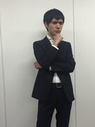 西島秀俊に扮する虹岡誠。(c)2016「クリーピー」製作委員会