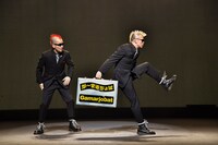 「が～まるちょば サイレントコメディー JAPAN TOUR 2016」より。(c)阿部章仁