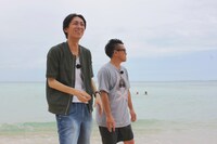 （左から）ナインティナイン矢部と宮川大輔。(c)関西テレビ